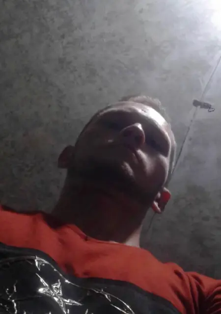 Ярослав из Львова, ищу на сайте знакомства без обязательств