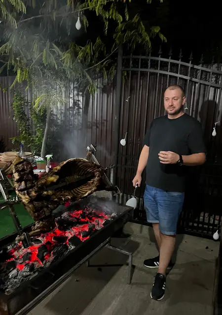 Laurentiu из Джурджу, мне 37, познакомлюсь для открытые отношения