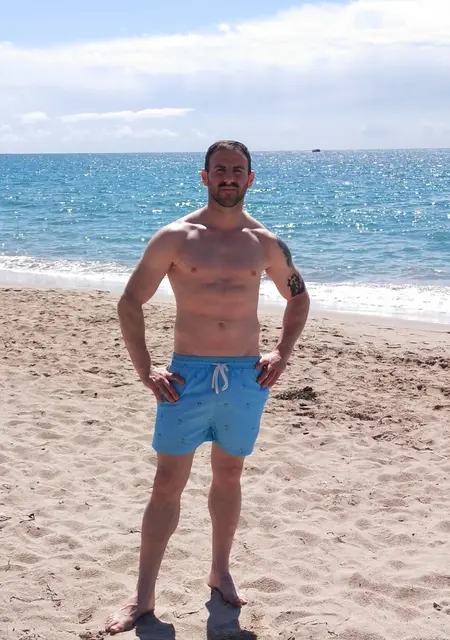 Fernando de Logroño, tengo 31 años, listo para conocer para relación sin ataduras