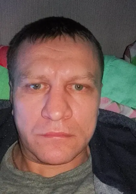 Саша из Запорожья, мне 41, познакомлюсь для постоянных отношений