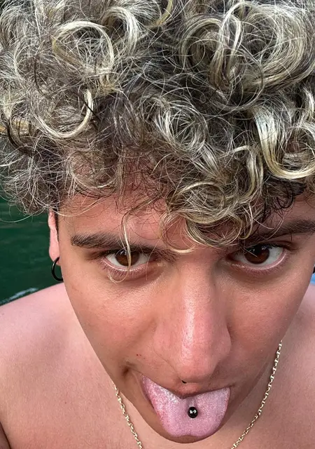 Soy Nicolas, 25 años, conociéndome para hacer nuevos amigos en Atarfe