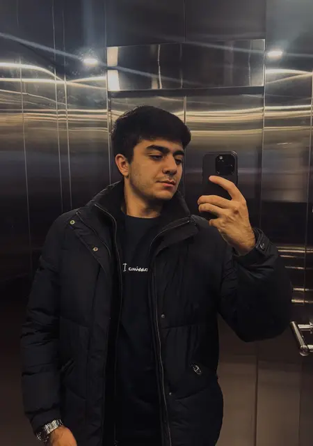 Raul из Риги, ищу на сайте знакомства без обязательств