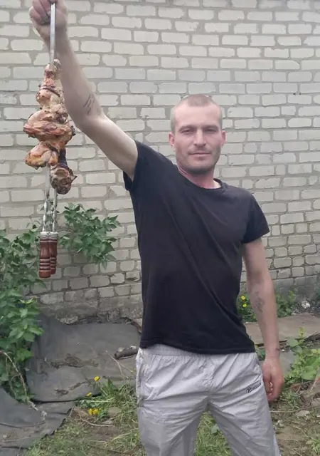 Саша из Новопскова, ищу на сайте открытые отношения