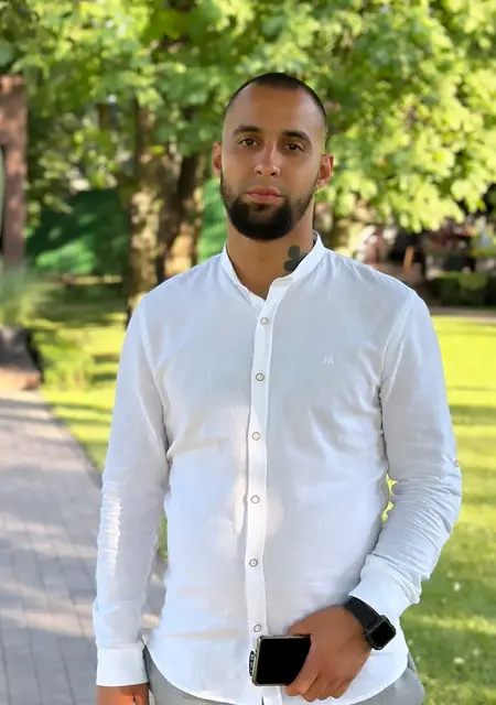 Kirill з Кривого Рогу, мені 30 років, познайомлюсь для приємного проведення часу