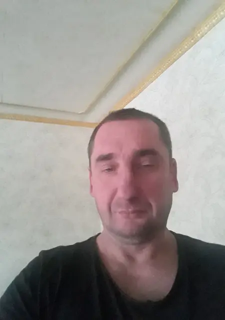 Я Андрей, 49, из Павлограда, ищу знакомство для постоянных отношений