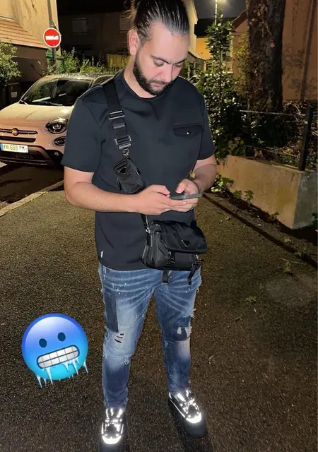 Sam de Sevilla, tengo 31 años, listo para conocer para lío de una noche