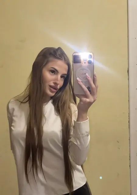 Я Анна, 19, знакомлюсь для общения в Минске