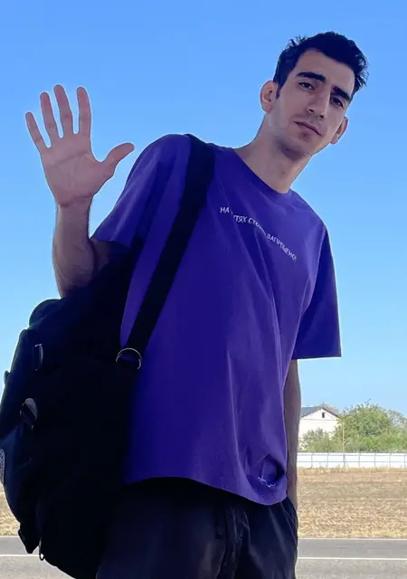 Я Артур, 24, из Амстердама, ищу знакомство для вирта