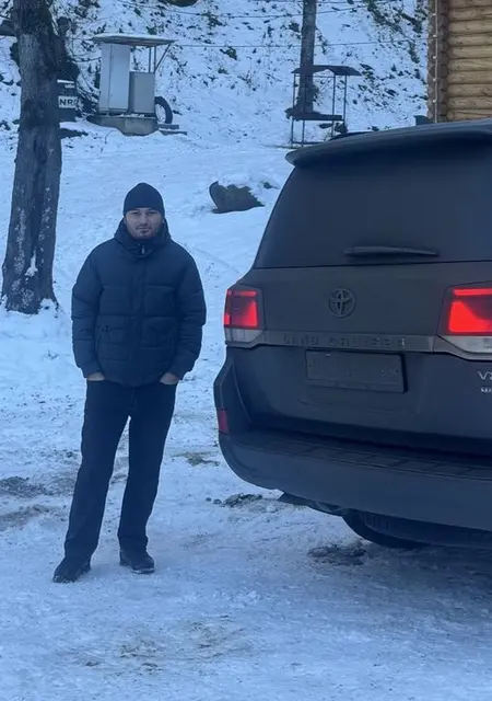 Я Амир, 27, знакомлюсь для постоянных отношений в Любляне