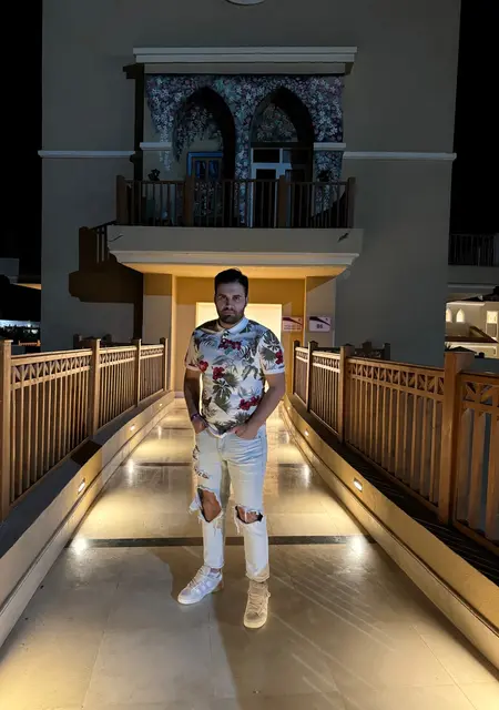 Rodion из Каира, ищу на сайте знакомства на одну ночь