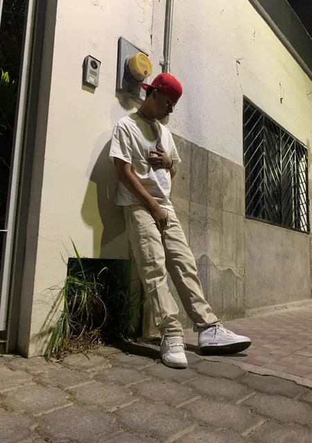 Я Cesar, 19, из Сапопана, ищу знакомство для общения