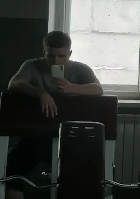 Konstantin from Birmingham, looking for one-night stand