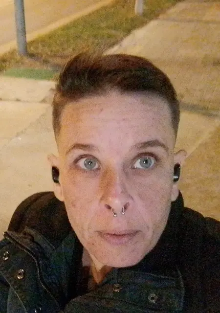 Siempre de Vic, busco en el sitio lío de una noche