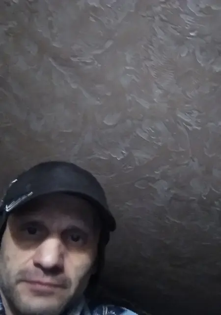 Я Евгений, 41, знакомлюсь на одну ночь в Ужгороде