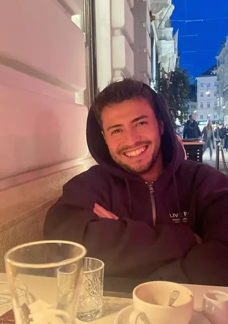 Eldar из Мюнхена, мне 25, познакомлюсь на одну ночь