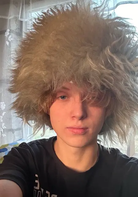 Я Алексей, 18, знакомлюсь для постоянных отношений в Могилёве