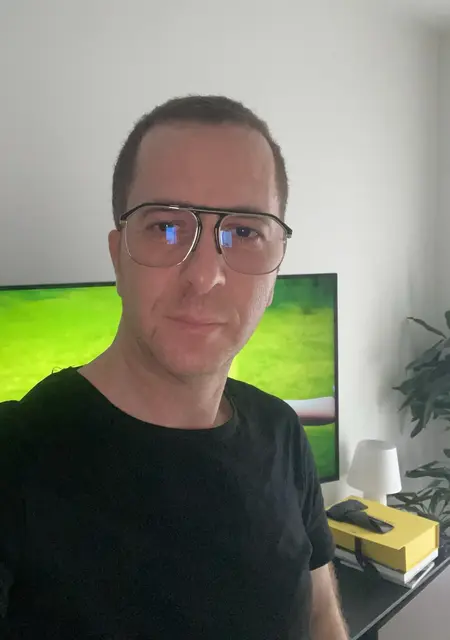 Norchka de San Sebastián, busco en el sitio relación abierta