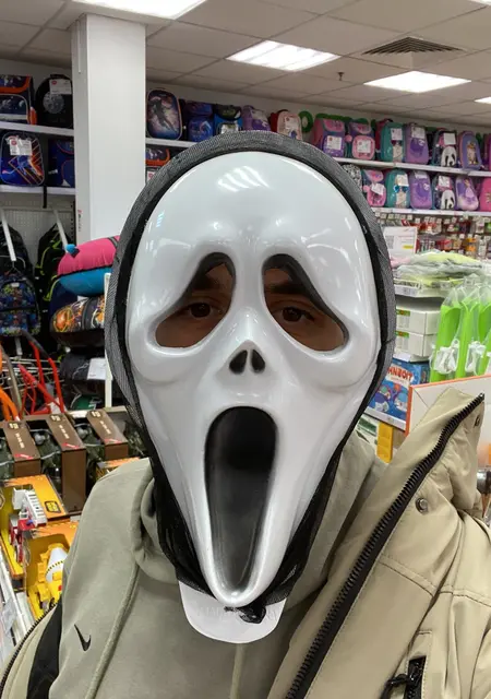 Я Андрей, 29, знакомлюсь для общения в Риме