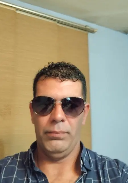 Jerele de Jerez de la Frontera, tengo 46 años, listo para conocer para lío de una noche