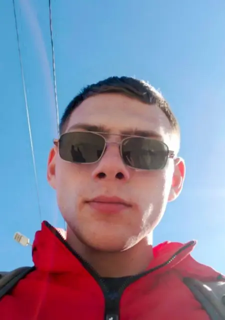 Я Іван, 19, знакомлюсь без обязательств в Киеве