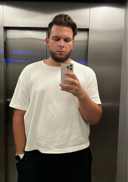 Filipp из Бангкока, ищу на сайте совместные путешествия