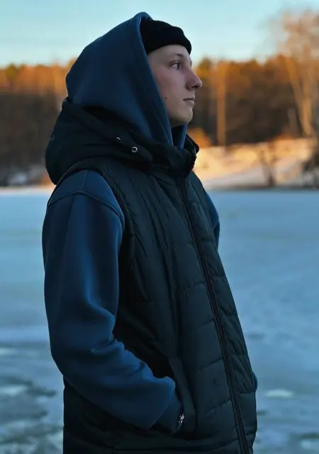 Я Вадим, 23, знакомлюсь для общения в Ямунанагар