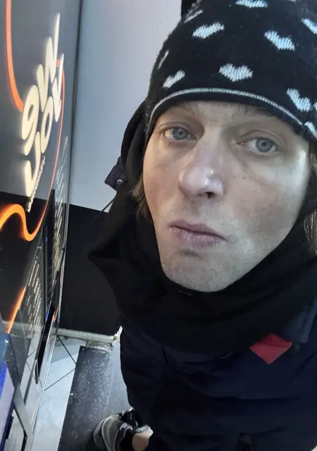 Я Massimo, 21, знакомлюсь на одну ночь в Бергамо