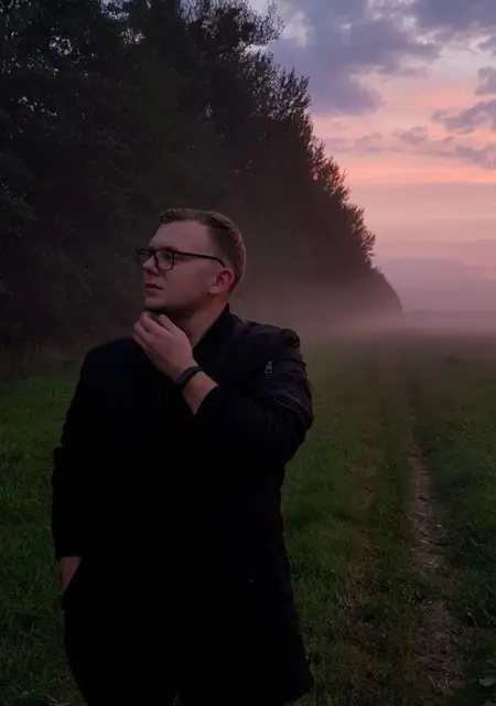 Александр из Минска, ищу на сайте вирта