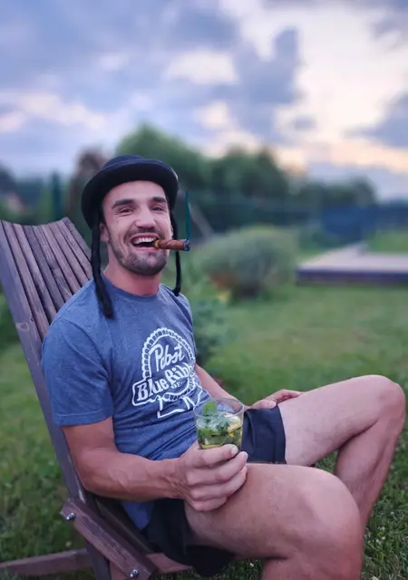 Я Григорий, 28, из Буэнос-айреса, ищу знакомство для совместных путешествий