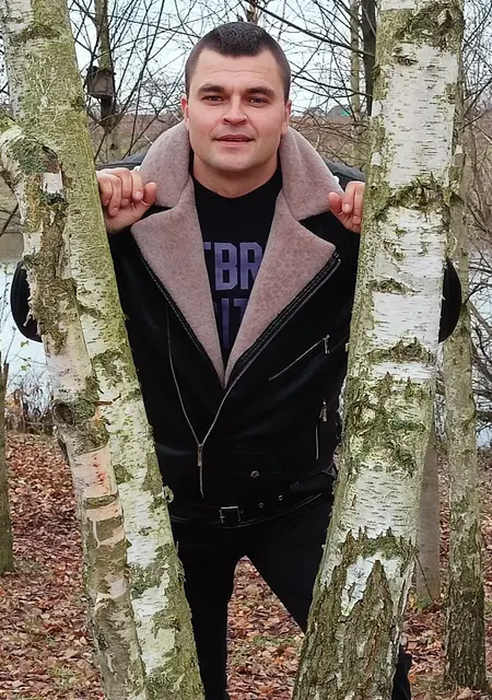 Саша из Глубокого, ищу на сайте знакомства на одну ночь