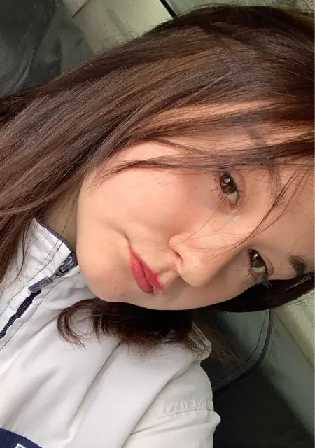 Polina из Павлограда, мне 24, познакомлюсь для вирта