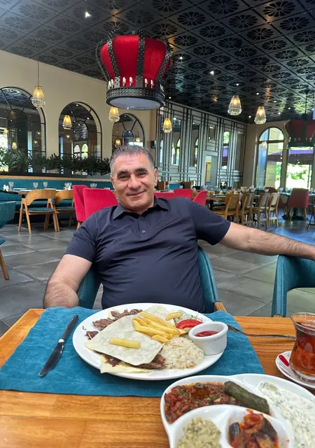 Firdusi из Ташкента, мне 60, познакомлюсь для приятного времяпровождения