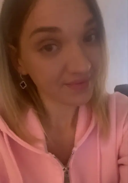 Мария из Амстердама, ищу на сайте постоянные отношения