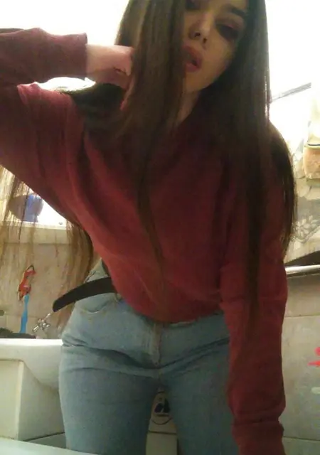 Я Алиса, 21, знакомлюсь без обязательств в Кракове