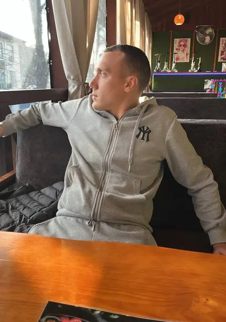 Я Владислав, 23, знакомлюсь без обязательств в Могилёв-подольском