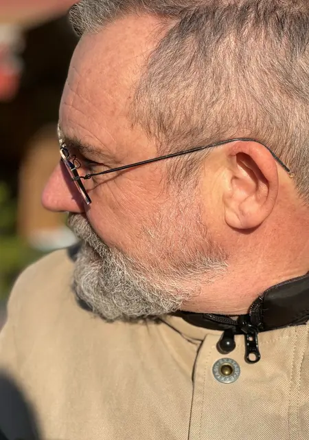 Vlad из Турина, ищу на сайте общение