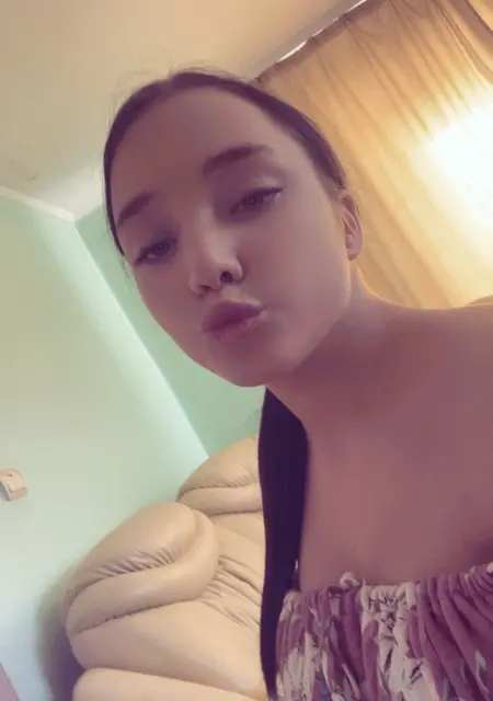 Анастасія из Киверцев, ищу на сайте общение