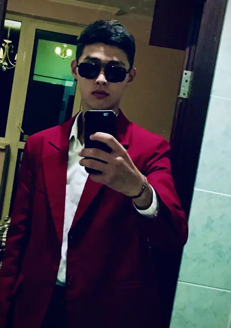 Я Nurik, 18, из Кызылорды, ищу знакомство для общения