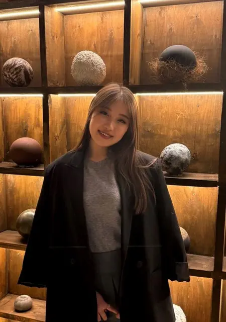 Я Аружан, 18, из Актобе, ищу знакомство для дружбы