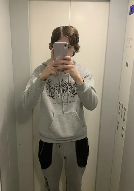 Я Артем, 18, из Полтавы, ищу знакомство для общения