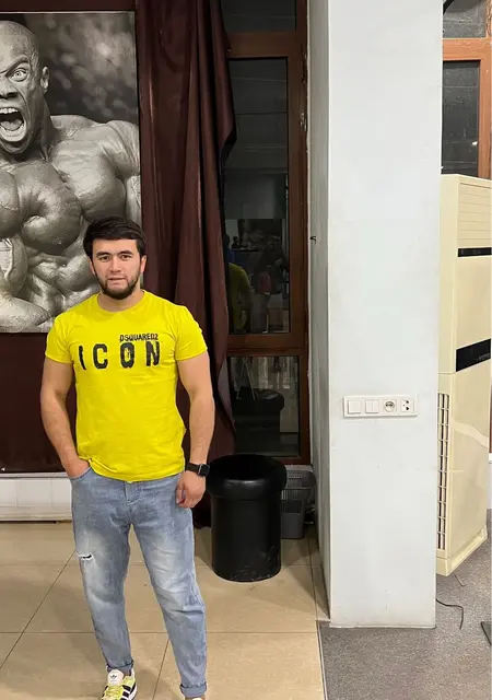 Я Komol, 28, знакомлюсь на одну ночь в Ташкенте