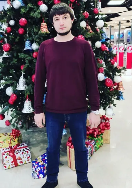 Я Александр, 40, знакомлюсь для общения в Астане