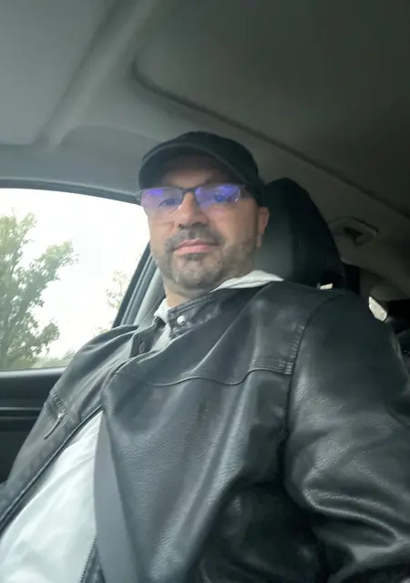 Topdad из Падуи, ищу на сайте знакомства без обязательств