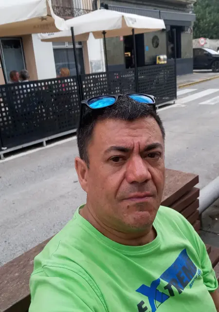 Soy David, 52 años, conociéndome para chatear en Cambre