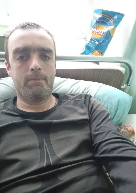 Я Сергей, 38, из Стаханова, ищу знакомства на одну ночь