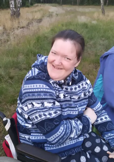 Я Алана, 42, из Гомеля, ищу знакомства на одну ночь