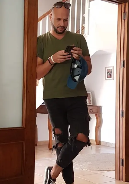 Я Tarantula, 42, из Мадрида, ищу знакомства на одну ночь