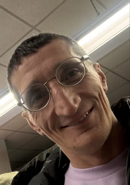 Я Art, 39 років, знайомлюсь на одну ніч у Ірпінь