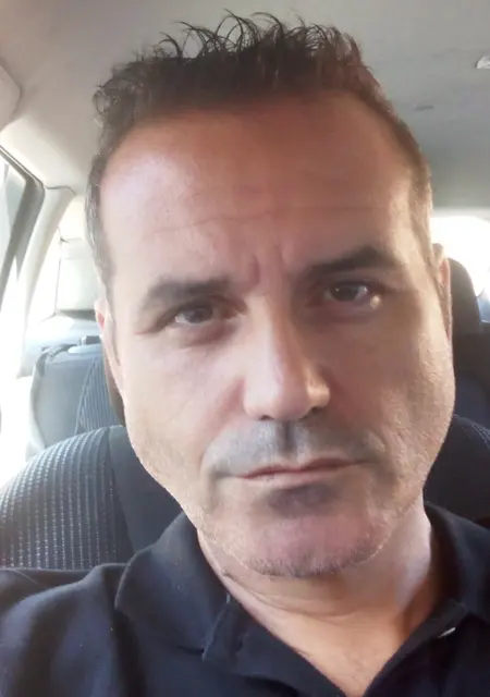 Salva из Малаги, мне 44, познакомлюсь для дружбы