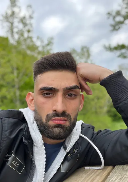 Я Onur, 27, знакомлюсь без обязательств в Вене